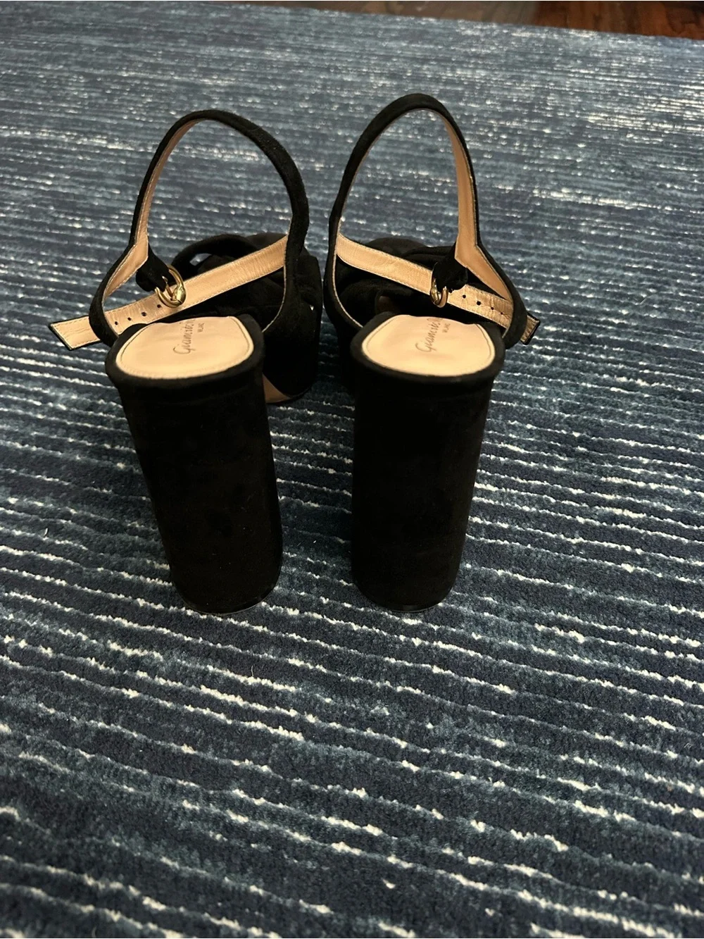 Gianvito Rossi Donna Suede Black  Platform Heel
